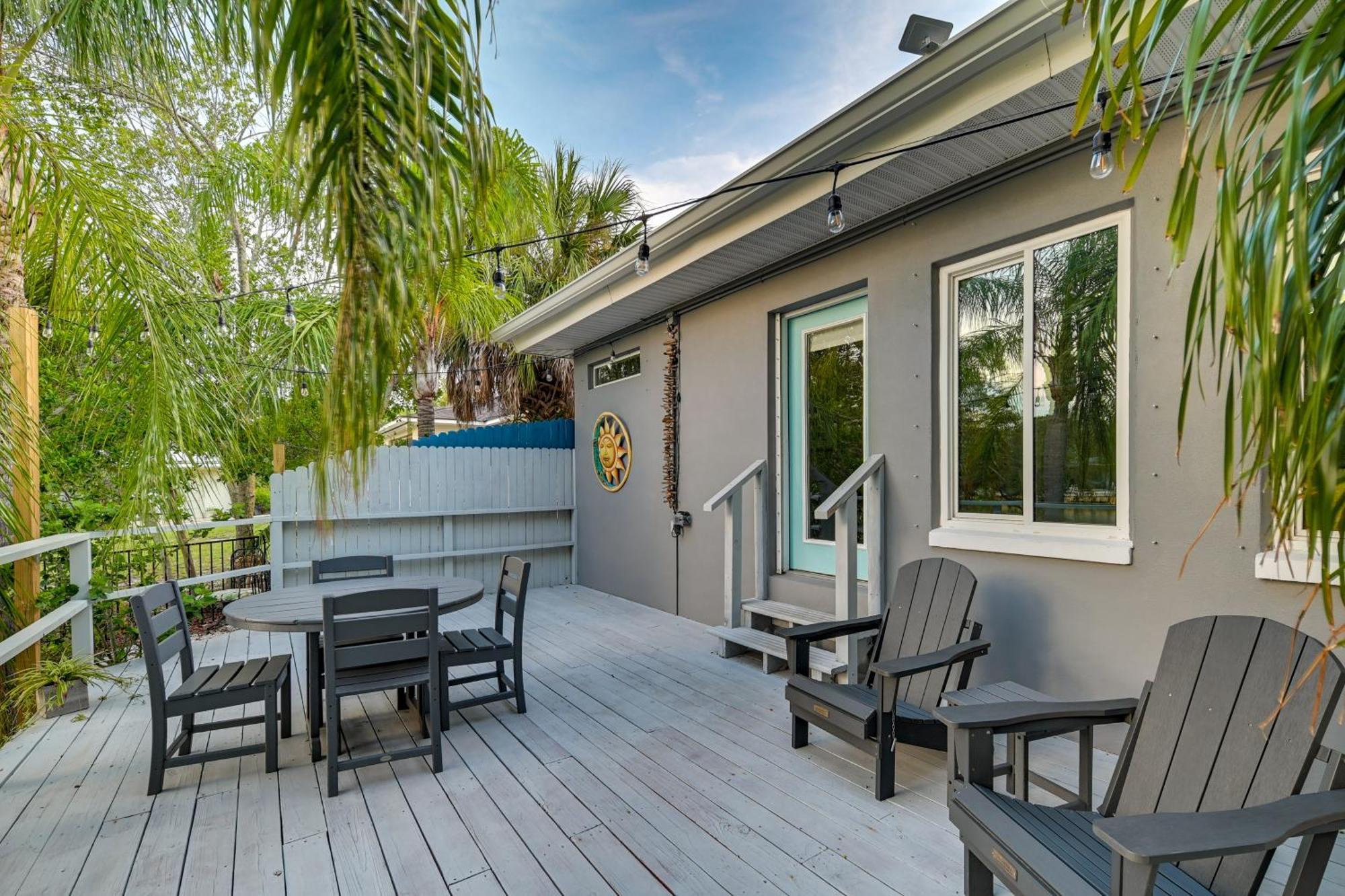 Pet-Friendly Waterfront Home - 2 Mi To Beach! 塔彭斯普林斯 外观 照片