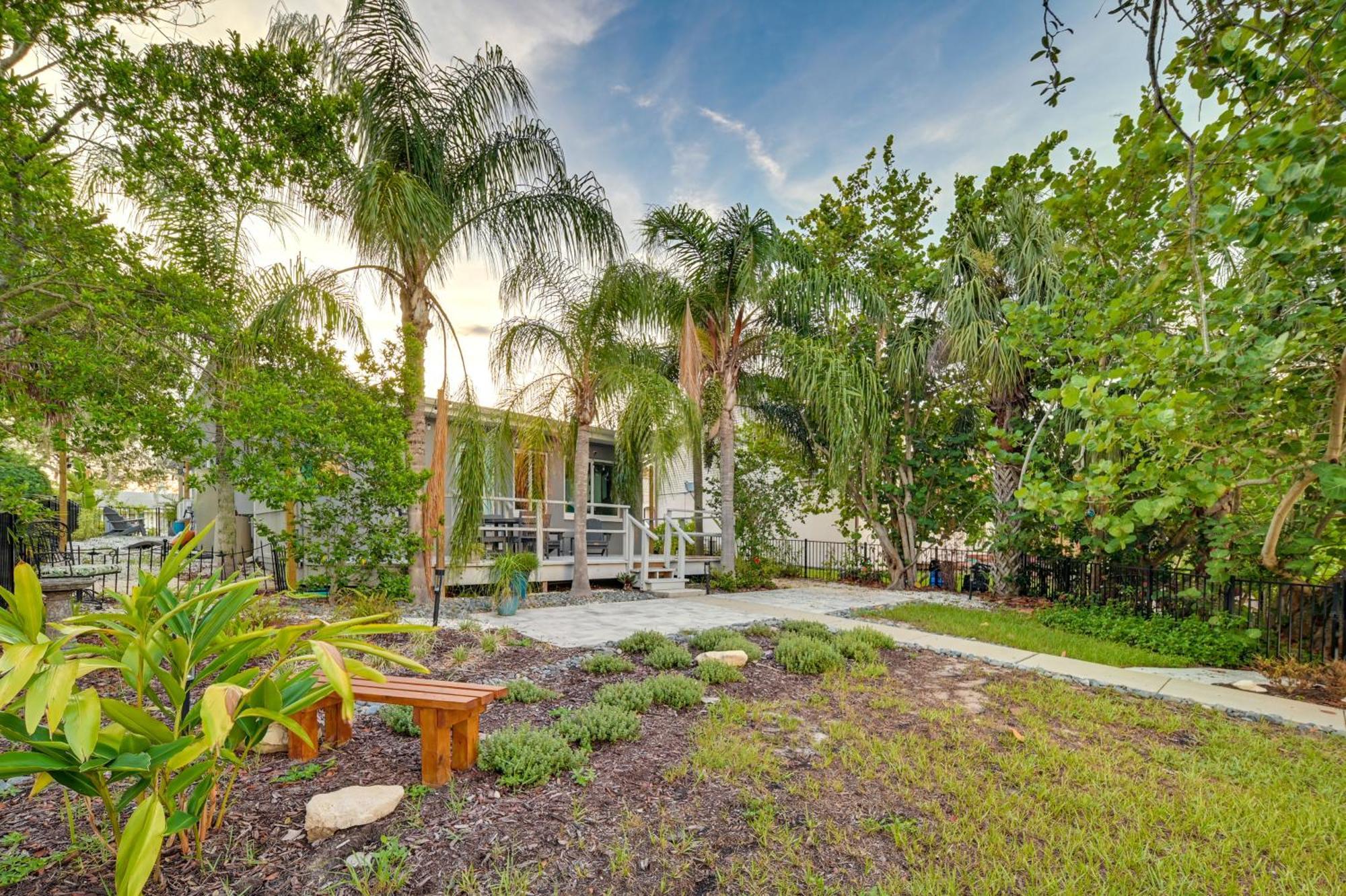 Pet-Friendly Waterfront Home - 2 Mi To Beach! 塔彭斯普林斯 外观 照片